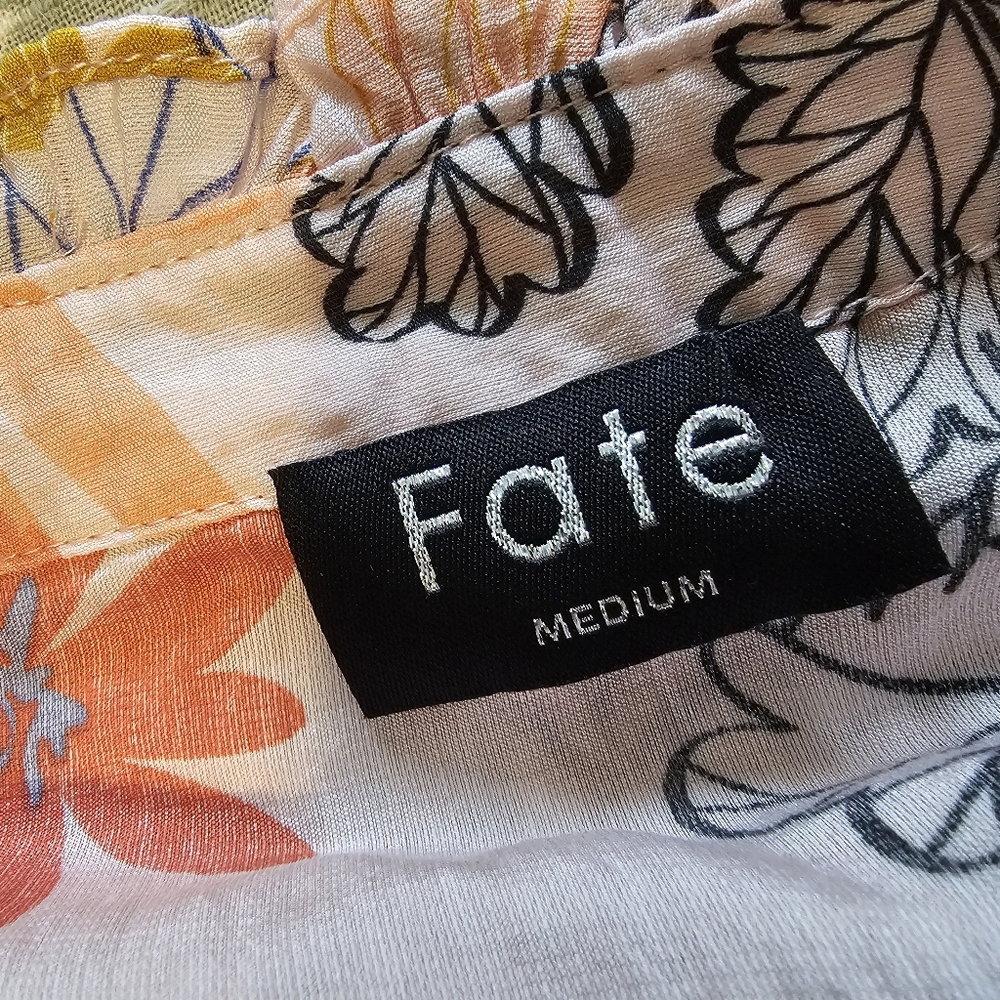 Women's Fate Floral Oversized Blouse sz Medium - Picture 4 of 4